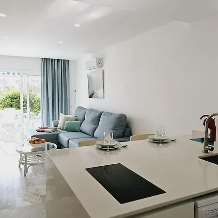 Altamira Paradise شقة أذيخي